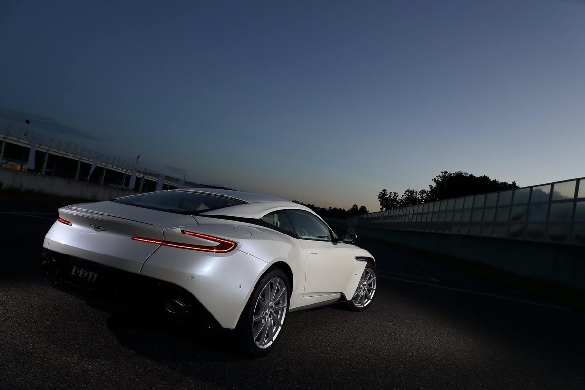 MotorKings's tweet image. Aston Martins on the prowl