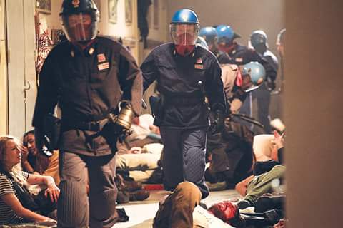 cucchi_ilaria's tweet photo. Anche #genova nel 2001 fu colpita da un attacco epilettico collettivo? Alla Diaz pare ci fosse un raduno di pazienti. https://t.co/zHdGXTzolG
