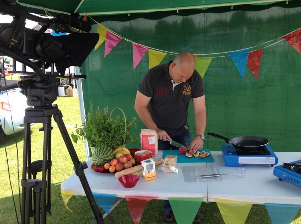 #TBT to the time <a href="/LocalKitchenTV/">The Local Kitchen</a> visited <a href="/WetherbyFF/">Wetherby Food Fest</a> #Yorks ow.ly/qrRz304VrYl #eatlocal #lovelocal