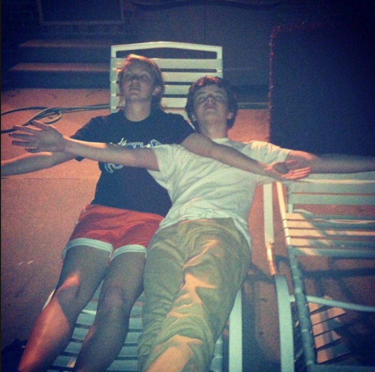 daltonwking's tweet photo. Happy Birthday @AFlock23! Too bad we aren't this cool anymore.. #totesperf #swimp https://t.co/DIsamDcYet