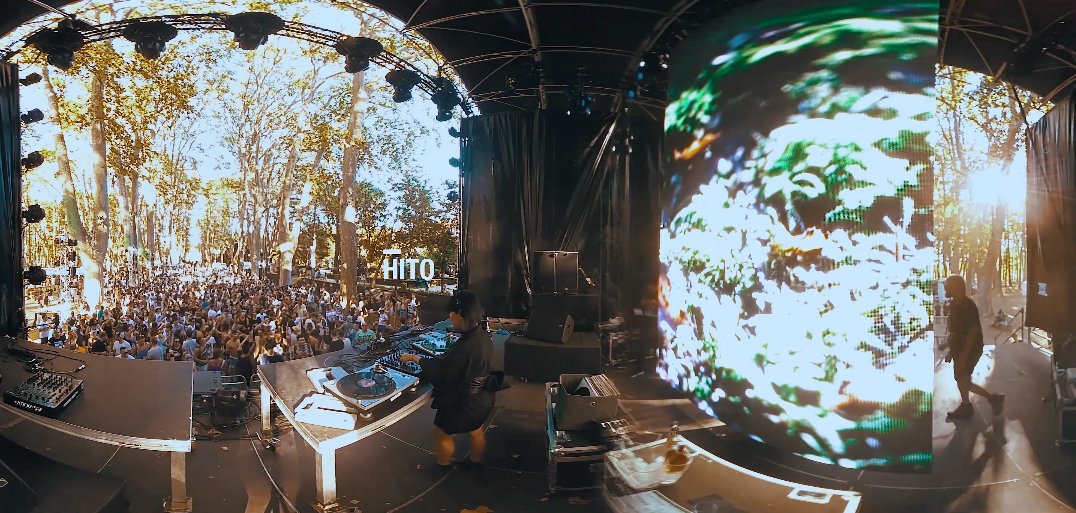 escapeinthepark's tweet photo. 360° Virtual Reality trip with #RichieHawtin into the ESCAPE park 🌿 🔊 😎 . Check it out -> https://t.co/nCCHWBCwes … Disfruta del viaje! https://t.co/y5ajhX91Rj
