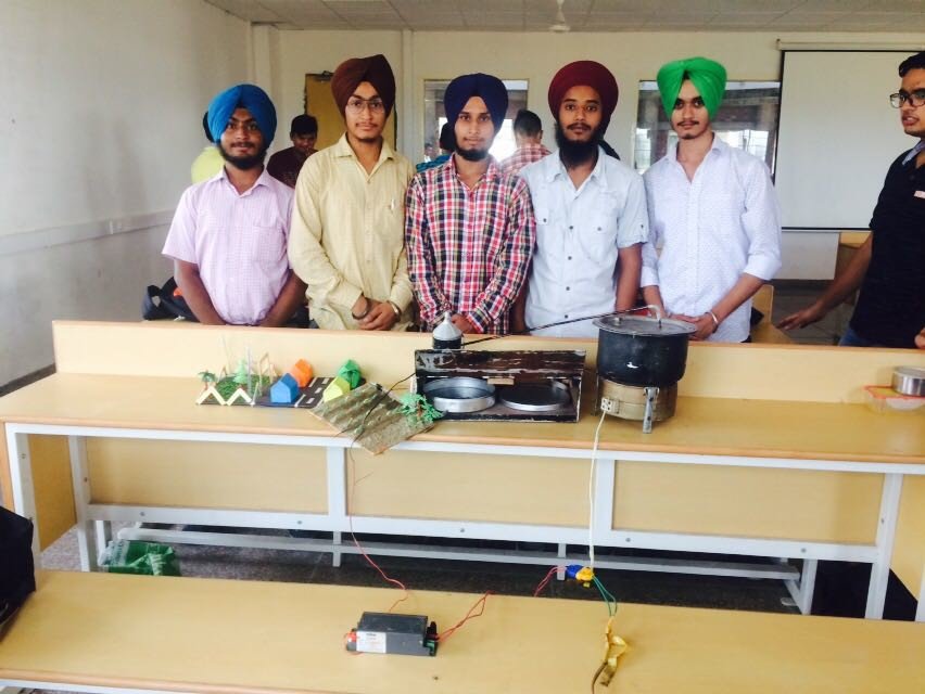 GnaUniversity's tweet photo. Our #JoyOfEngineering #students have created #innovative #costeffective and #modern #projects https://t.co/wanunbJ31q #GNAUniversity https://t.co/qpDRkRgrjQ