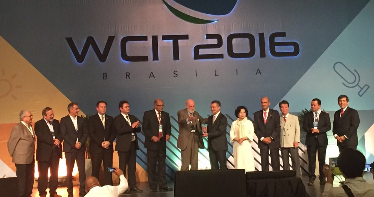 ahcarmona's tweet photo. Gran semana en Brasilia con @WITSA1 y el #wcit2016 @CessiArgenTIna, gracias @assespro excelente evento y organización https://t.co/rxfgDkbzX9