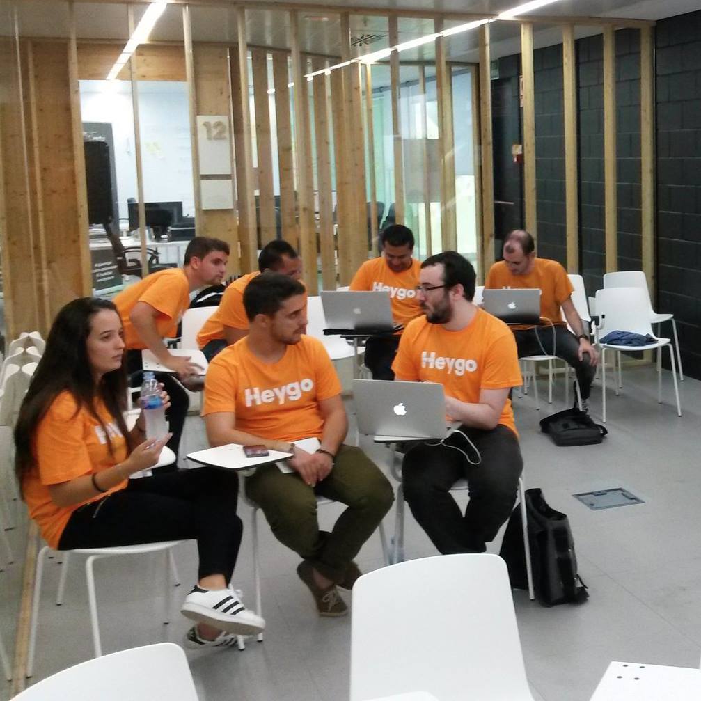 SomosAfter's tweet photo. .@HeygoApp pone a prueba su #usabilidad en el #VIPTest de @ConectorSpain 📱 https://t.co/r477QRG370