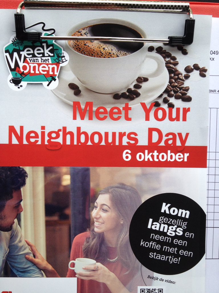HarmenByl's tweet image. Gezellig hoor! Meet youre neighbours day bij @Sintmapark Tolbert @VanWijnenGroep