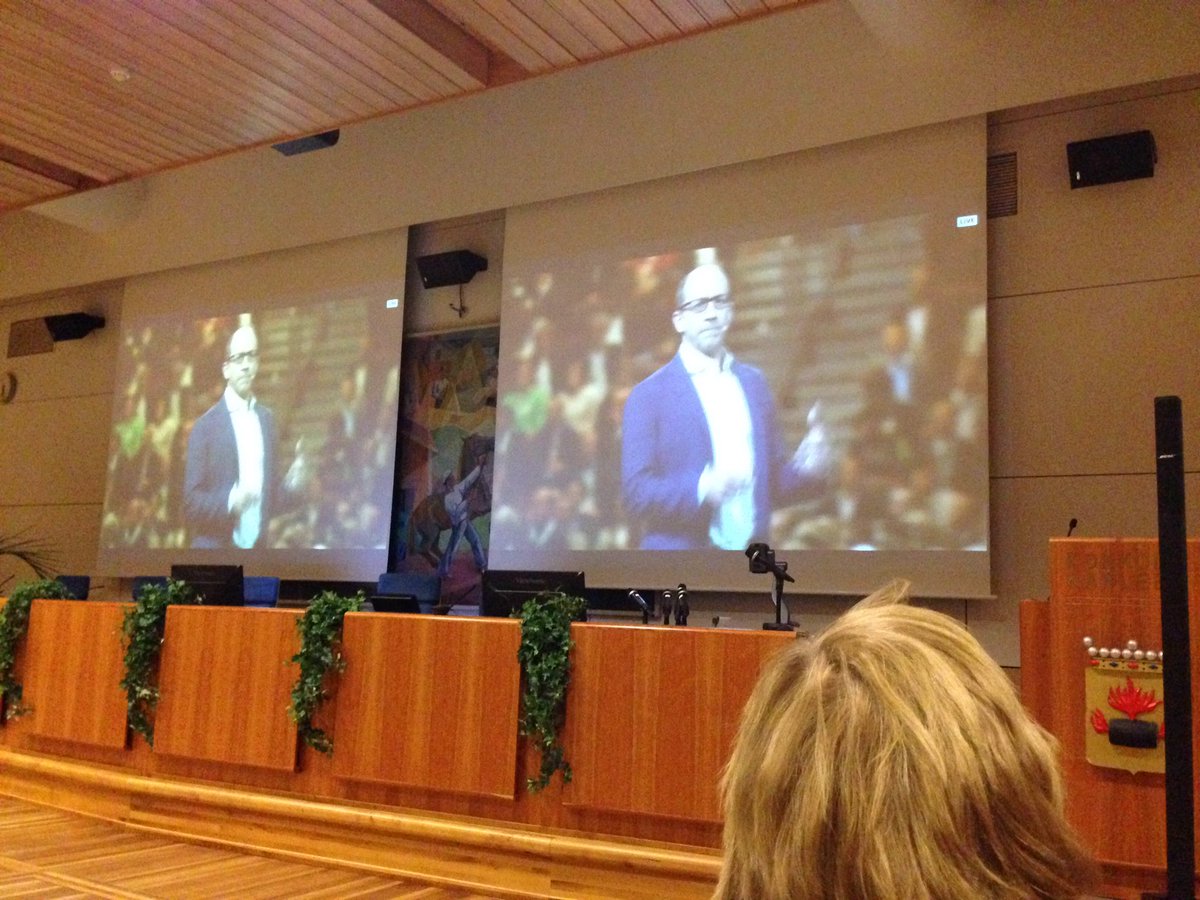 TiinaIsotalus's tweet photo. Gradually, then suddenly. One-liner of the day ππ» #NBForum2016 #kosek #mostretweets @KosekInfo @dickc https://t.co/v5miPUzeMO