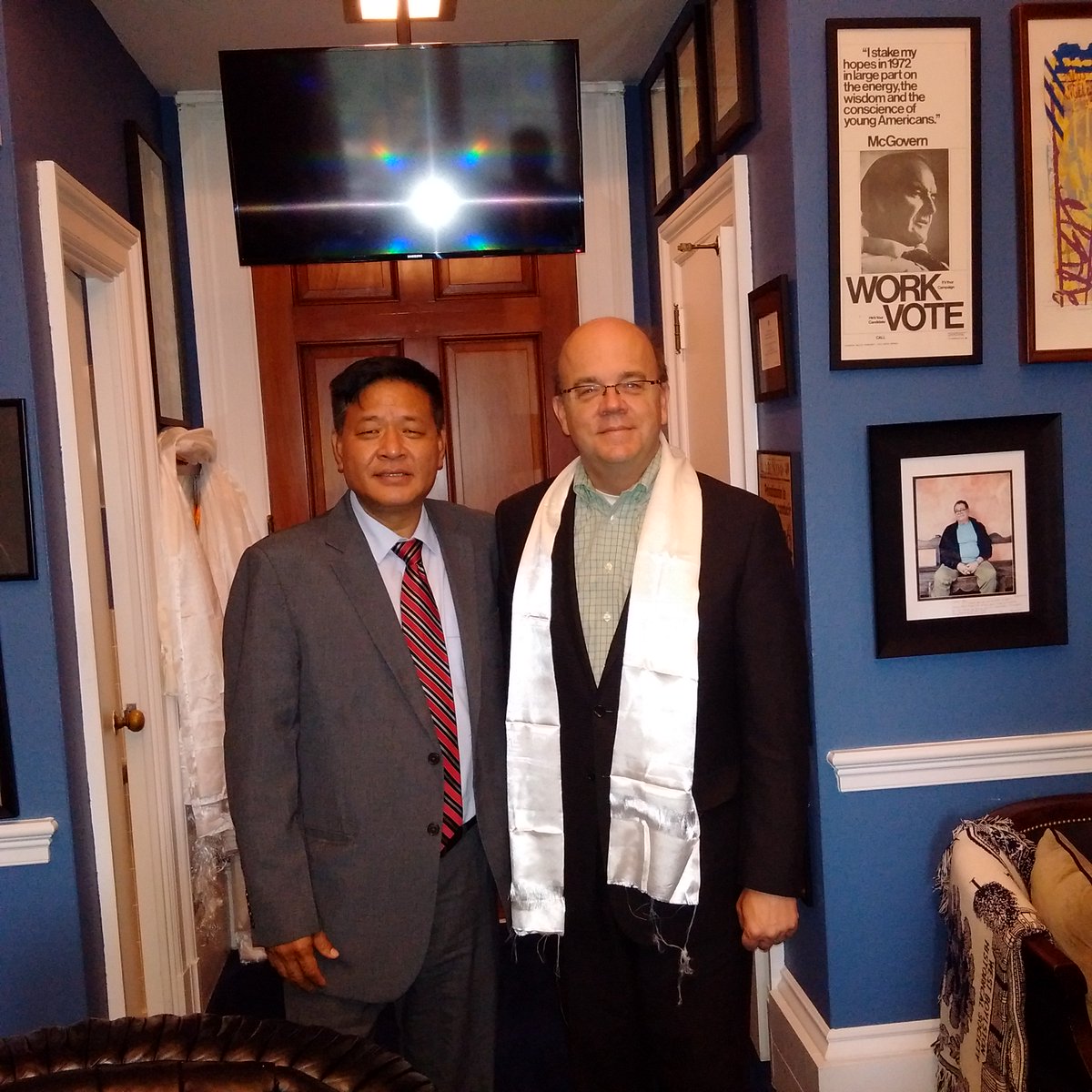TLHumanRights's tweet image. This morning Co-Chair @RepMcGovern welcomed Penpa Tsering, the new Representative of the Office of Tibet to Washington, DC -