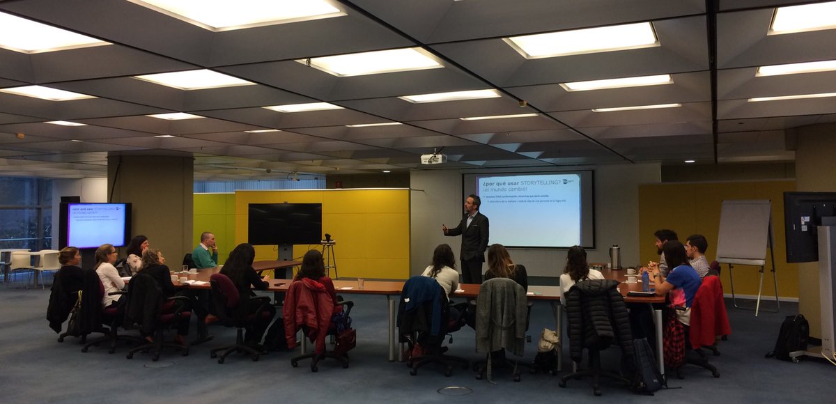 BWcomint's tweet photo. Hoy dictamos el 8vo Workshop del #PICI2016 sobre "Storytelling: Cómo construir un relato corporativo eficaz" https://t.co/S7xIJyluyV