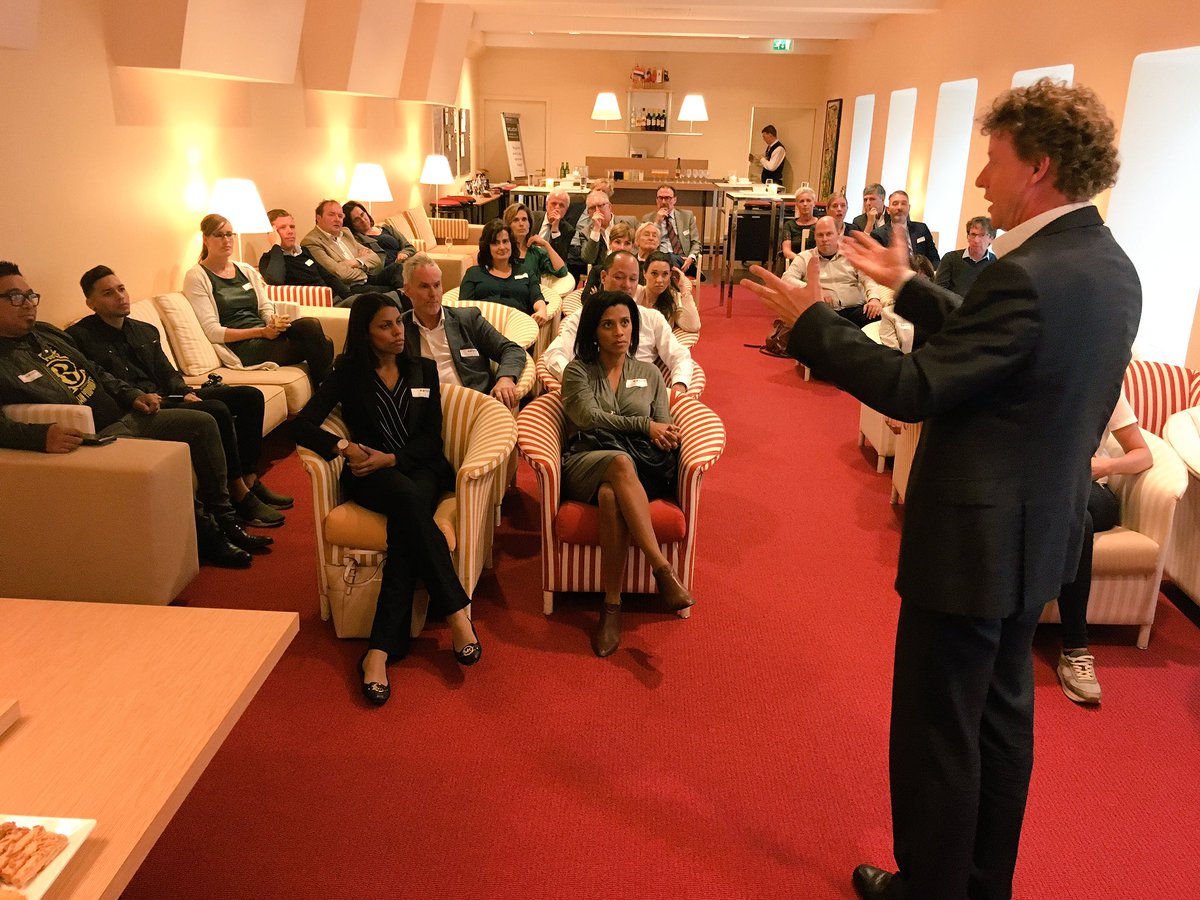 Nu WTC Club Drink&amp;Pitch - nu aan het Pitchen: <a href="/PaulvanWinden1/">Paul van Winden</a> over One life.