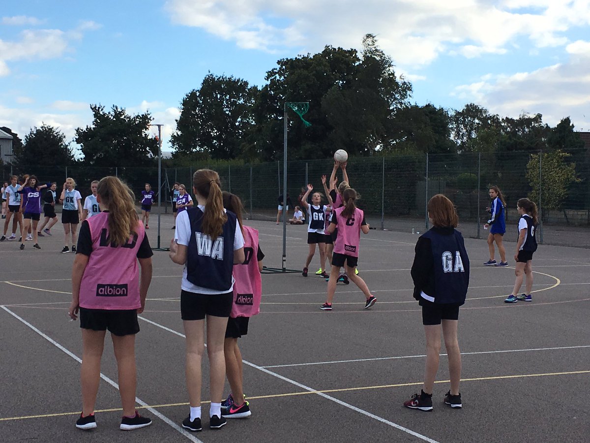 SprowstonPE's tweet photo. Excellent 1st match for the Year 7 Netball team who beat Open 22-0 Great netball from the whole squad #SlickPassing #SuperShooting https://t.co/cLfFFFRkJL