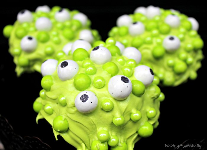 craftyseasonmum's tweet image. Cute Spooky #Halloween Eye Of Newt Cupcakes + $50 @CelebrationFrey candy #giveaway #ad #CelebrationSpookyTreats bit.ly/eyeofnewt