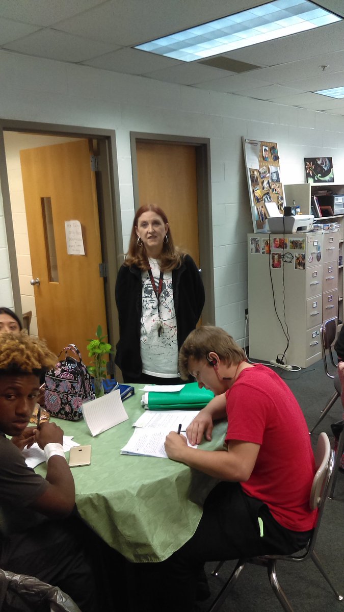 ryleraiders's tweet photo. MS. Janowiecki working with students on Math during RAP. #helpisalwayshere https://t.co/dvt7VgNRbD