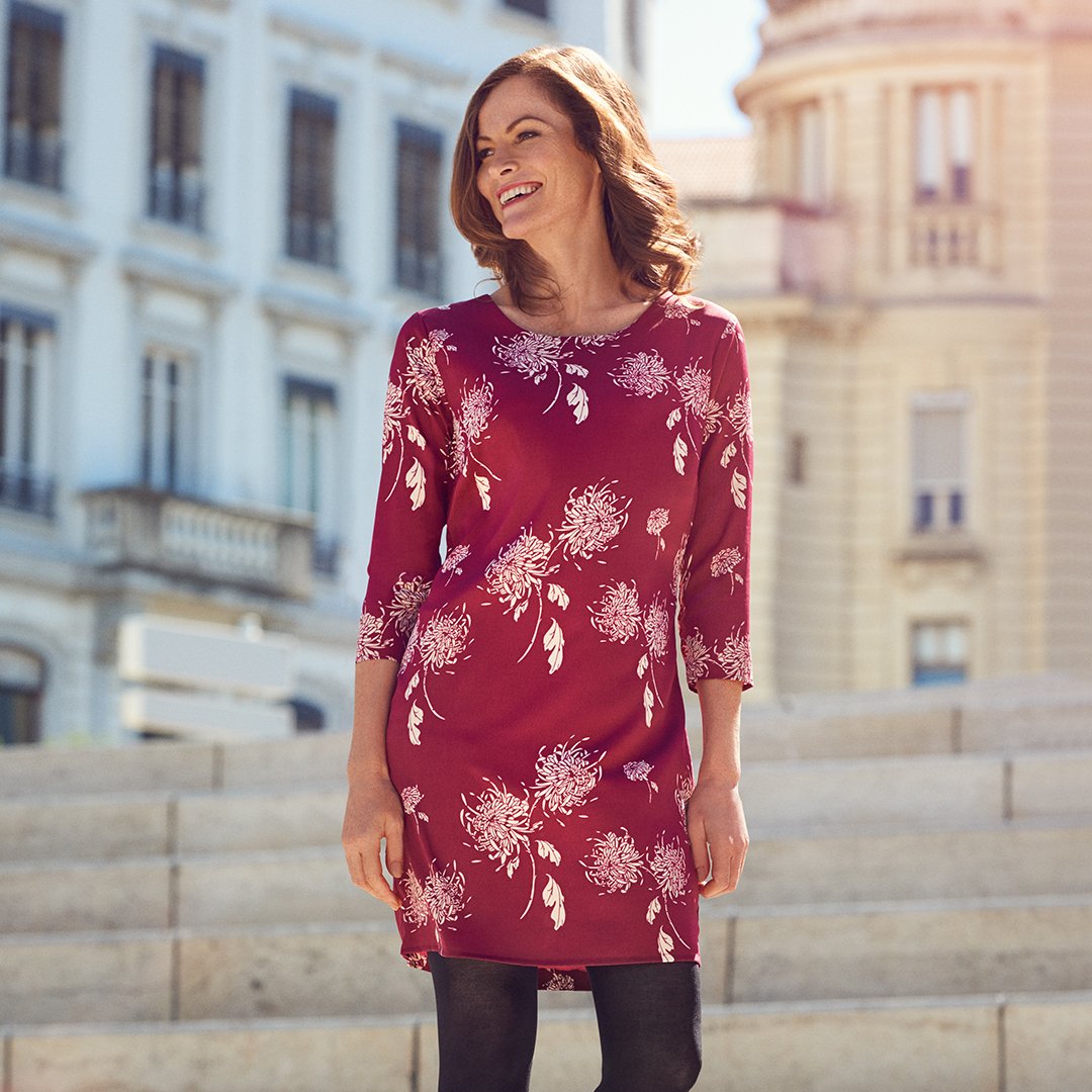 The perfect fall dresses! In the perfect prints! Get your Fall look here NOW>> buff.ly/2d5RDRh #herooutfit #fall #stylish #fashion