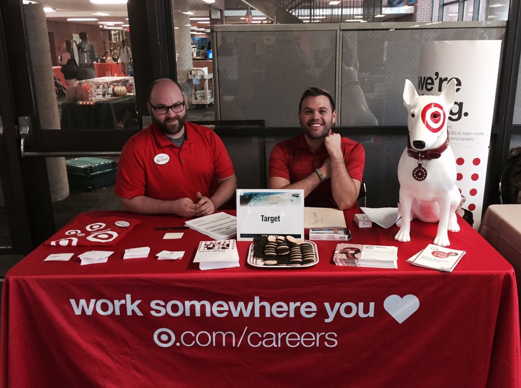 So excited to attend the <a href="/KCCedu/">Kankakee Community College</a> job fair! We are meeting some great applicants! Thanks <a href="/deborah_haffner/">Deborah Haffner</a>! #Q4Ready #JobFair #T0895