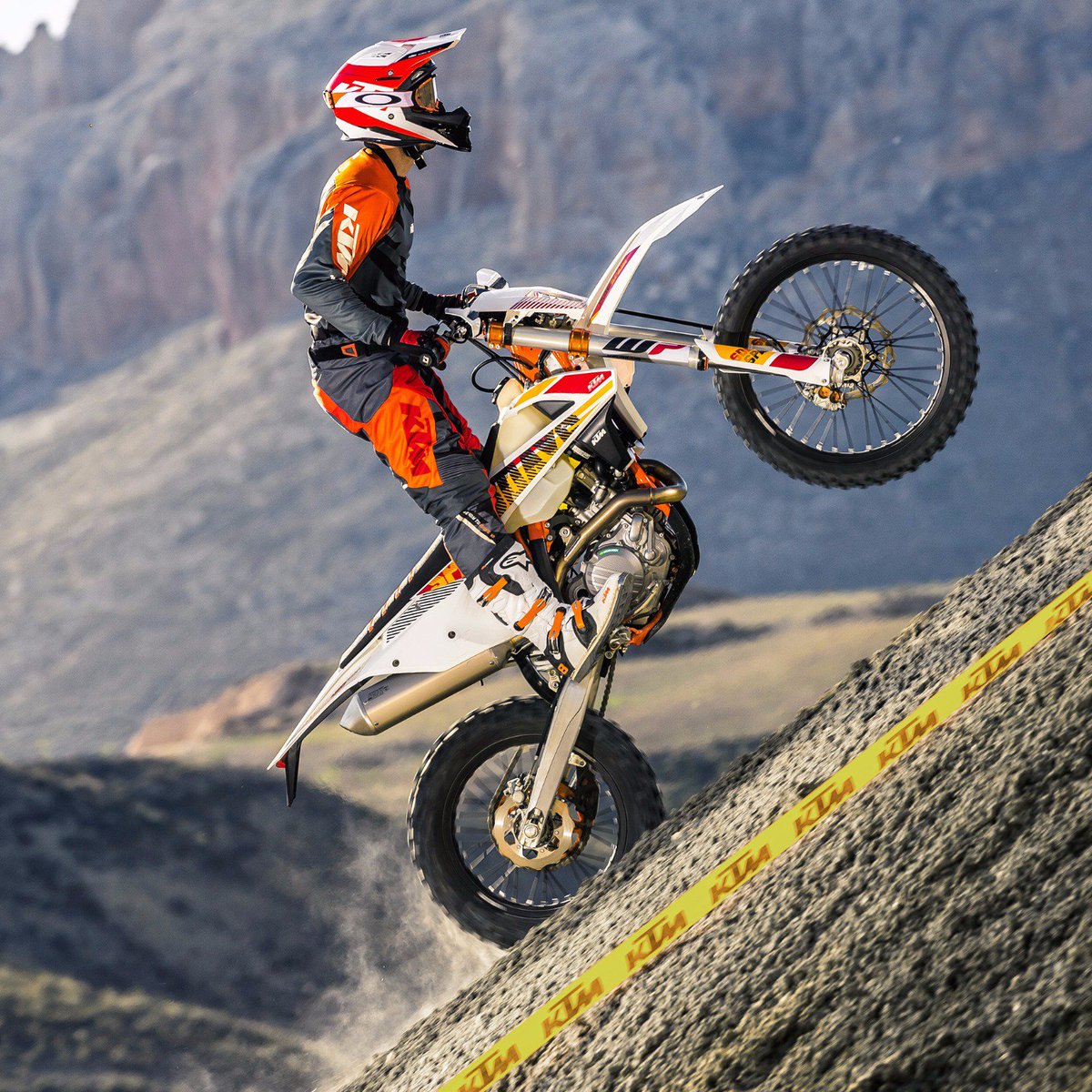 Experimenta nuevas aventuras. #Petronan