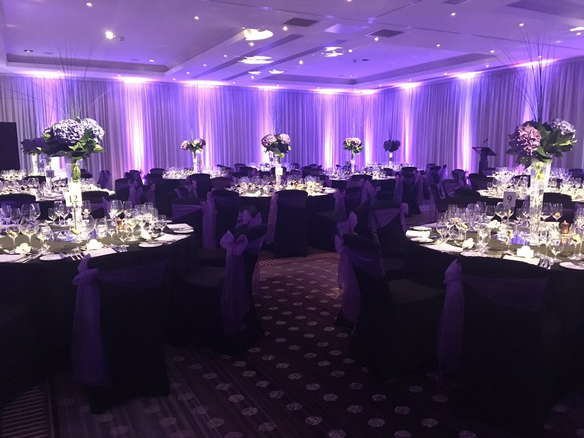 The Westminster Suite is looking fabulous ahead of this evening's @ChampagneAcad dinner!