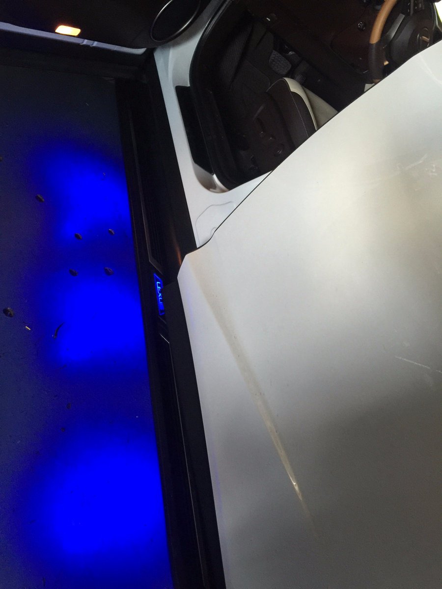 WAVESAUTOSOUND's tweet image. Installed awesome running board with LED light!