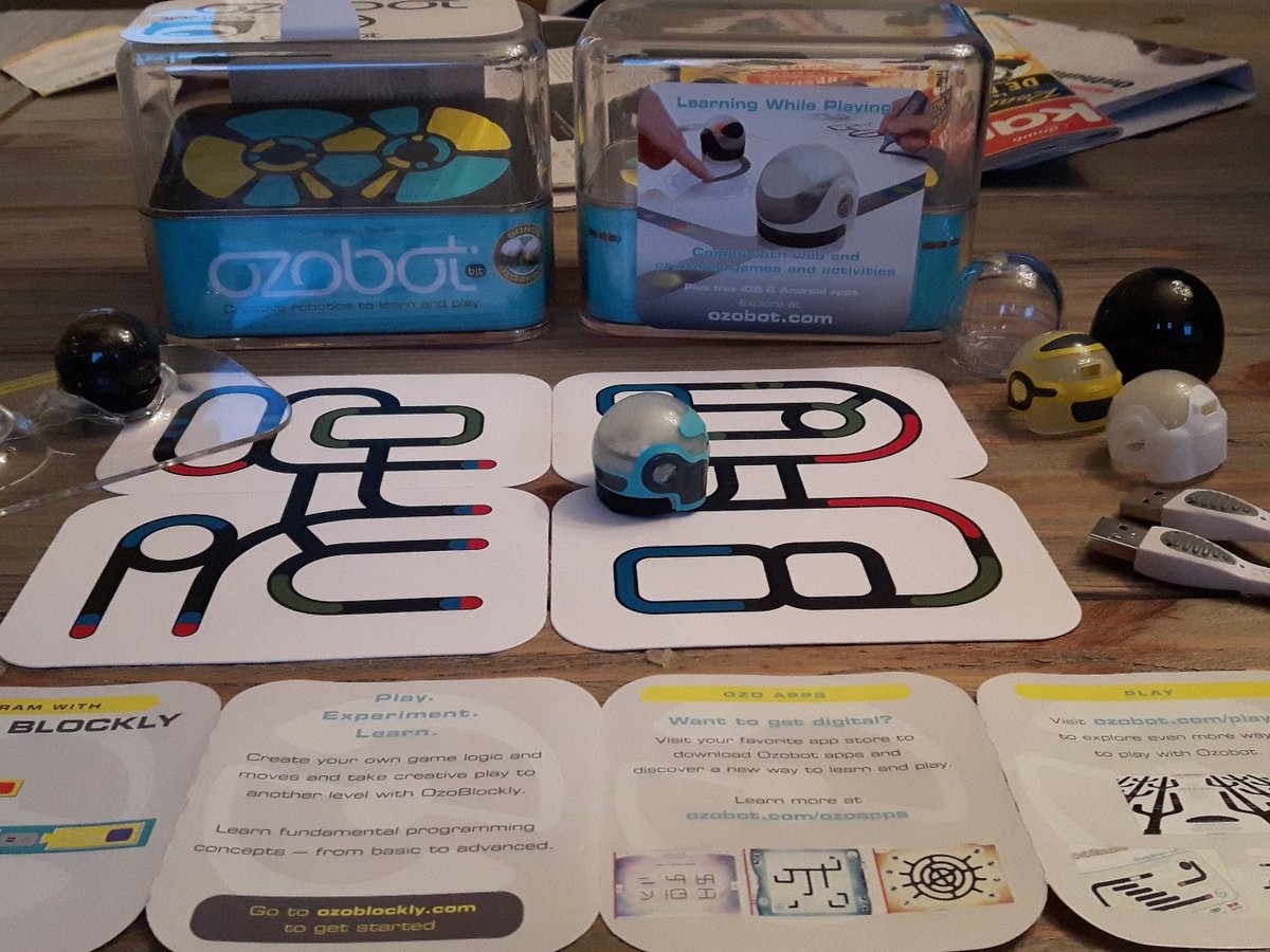jaapjanvleeuwen's tweet image. @OZOBOT programmeren op de basisschool. Korte termijndoel #cbsdeburcht. Eerste materialen zijn binnen. #ozoblockly @leenfaas #inspiratie