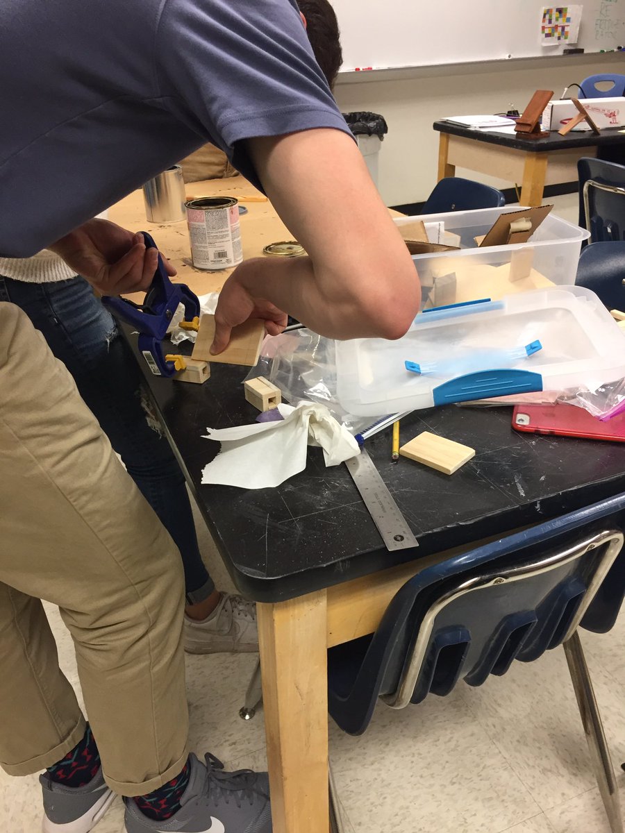 ilseort's tweet photo. Design Class #classobservations #pzdc @WISRedDevils @joyceclp @jfdavenport https://t.co/LCqzwZis2j