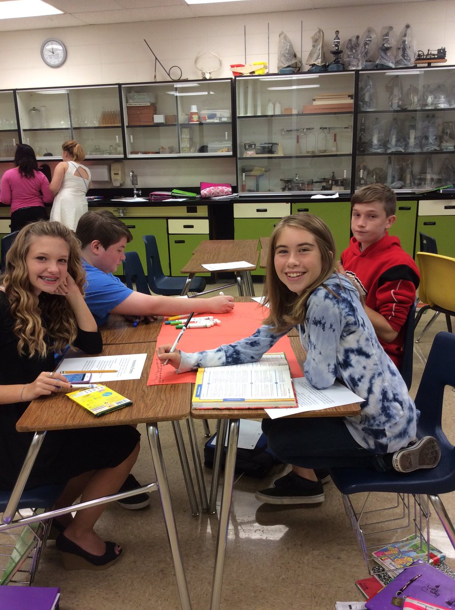MrsCRucker's tweet photo. This is how the cool kids do science vocabulary. @CMSCardinals https://t.co/zeWJj0vapf