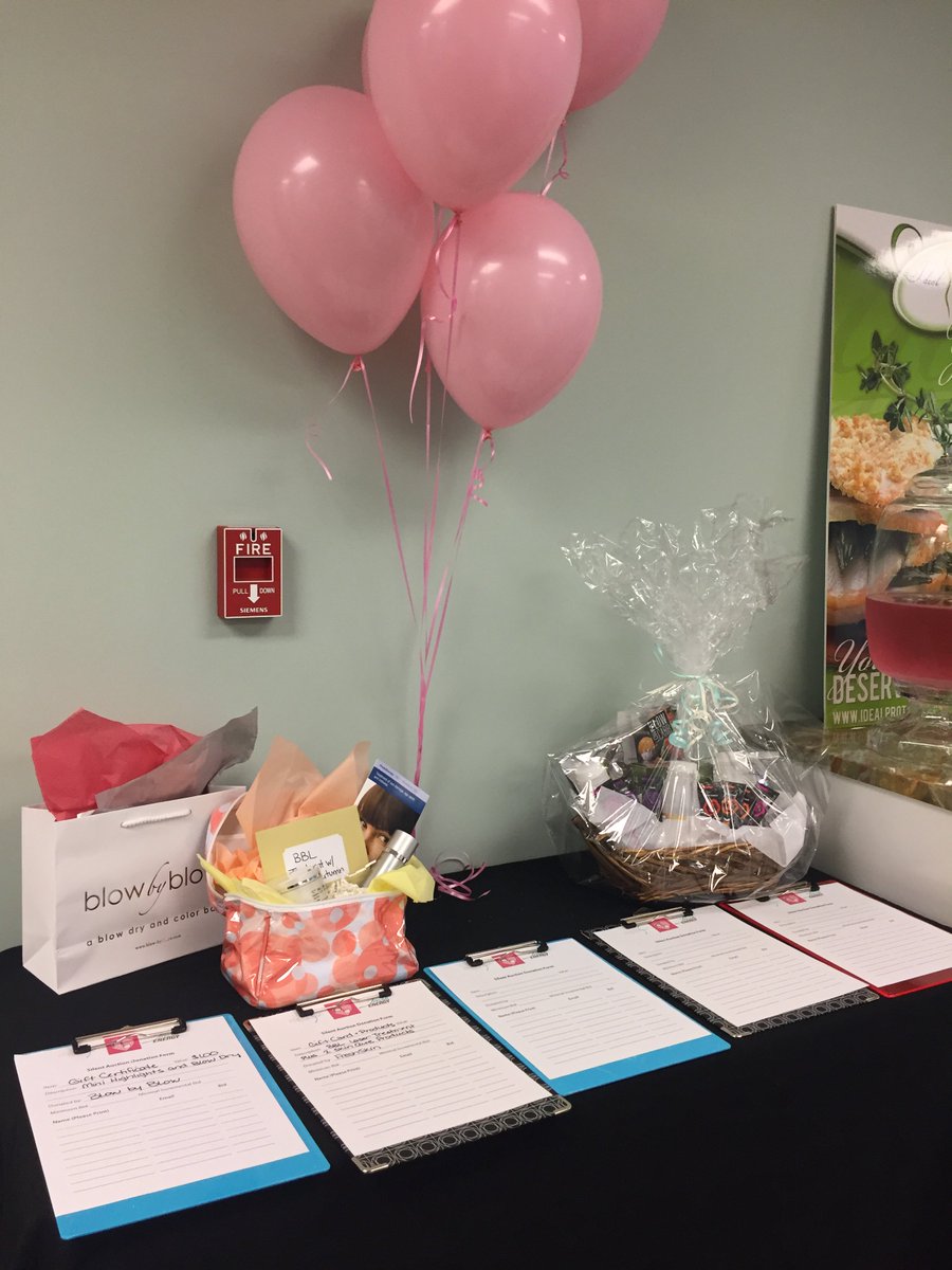 MyFreshSkin's tweet image. Charity Event at FreshSkin begins! 
#LocksOfLove #TrunkShow #SilentAuction #GoodTimes