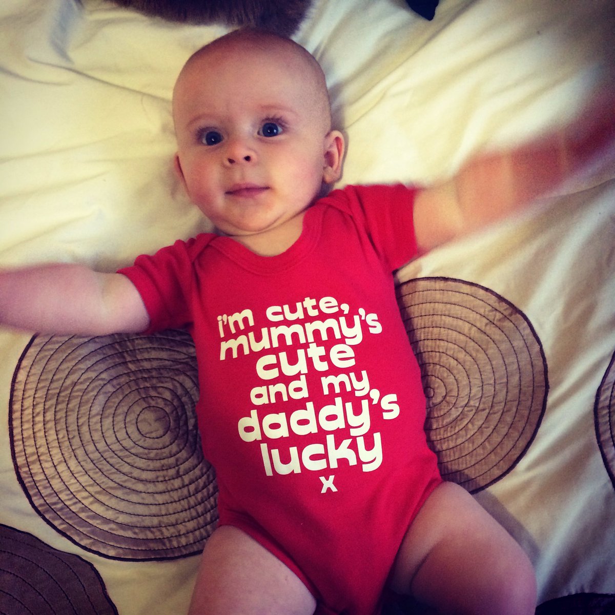 Kelly__Emily's tweet image. #cute #luckydadi #fastarms #thoselegs 😍 @Alun_Howells