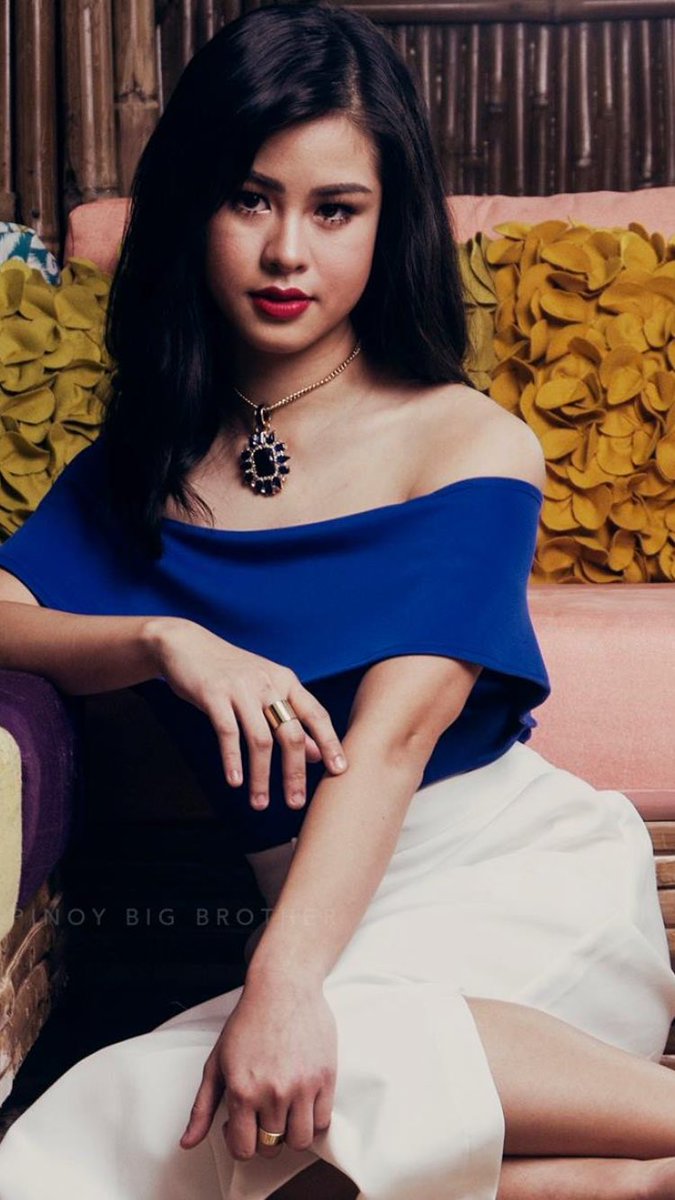 itizdahlia's tweet photo. Kisses &amp; Maymay #PBBstrikeapose https://t.co/CXsRokTumK