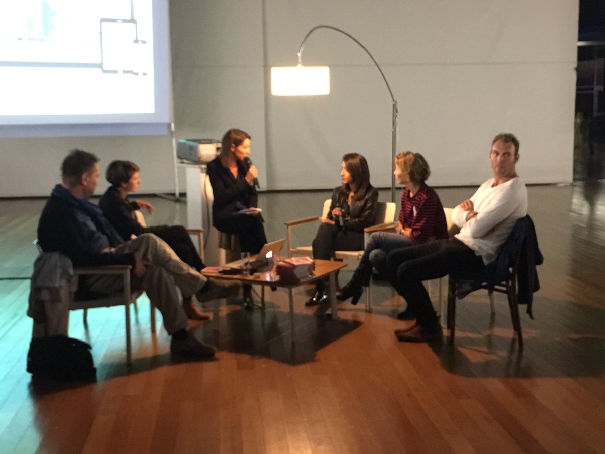 CCIHerault's tweet photo. Salon #SERVICE #design de l’expérience client Hind EMAD @Faciligo Camille CATAN @marchedulez https://t.co/9riyLaRWRn
