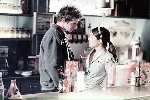 xxnasedoxx's tweet image. MICHAEL AND LIZ. SHIP.😍👽❣️ #RoswellDay #17yearsofRoswell #RememberRoswell  @ShiriAppleby @unrealfehr