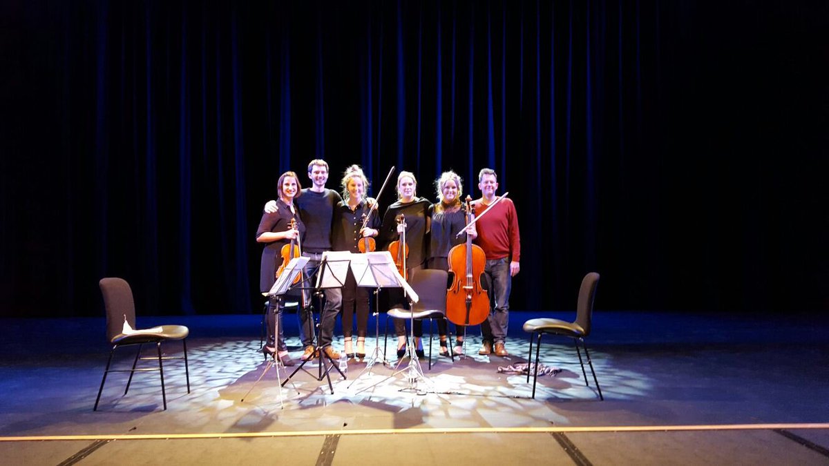 Thank you for having us @UniOfHull double premiere - @tomtomsound and Dr Mark Slater at @MidHallHull #epicroadtrip #🎻🎻🎻🎻 #studentworkshop