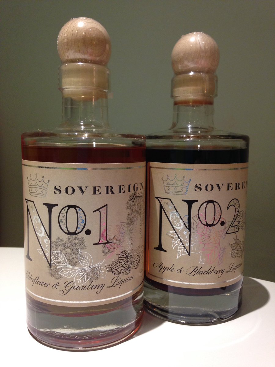 Love these bottles! Can't wait to try the gin liqueurs inside from <a href="/info_spirits/">Sovereign Spirits</a>. Review coming soon! #ginadingding 🍸🛎🛎