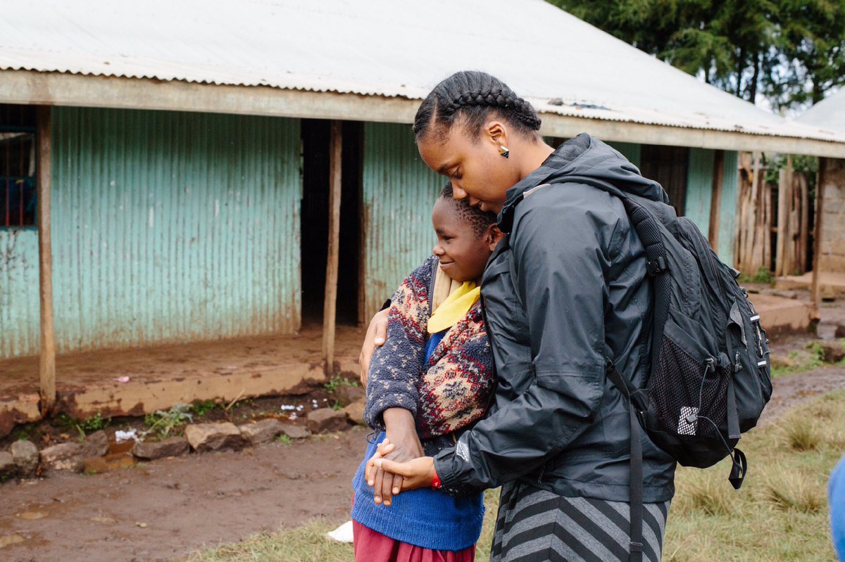 Help #ProjectsofHope to create next level women AND men in Kenya this year! Donate to our next mission in the link in our bio. #missions