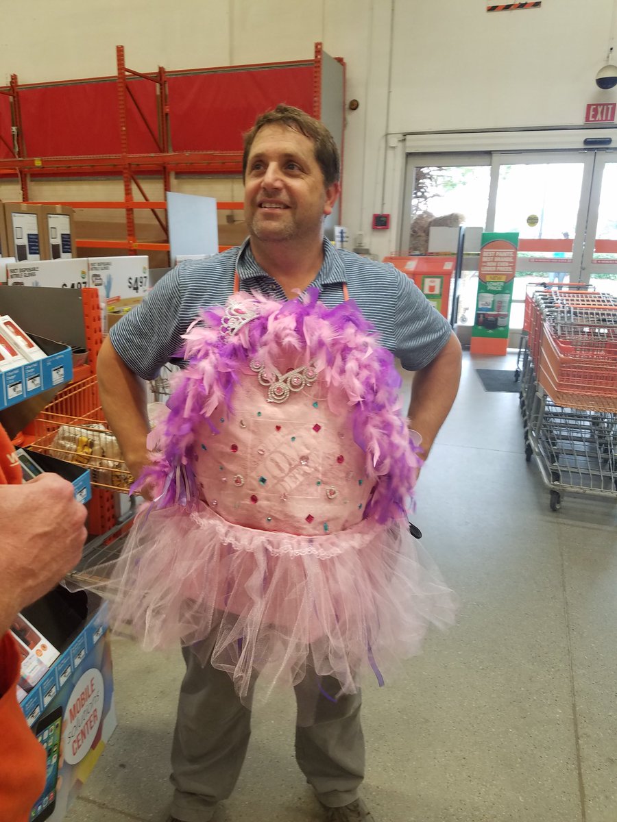 FloodKimberly's tweet photo. Our new princess at 3629 @Nichole_Hd @th https://t.co/ZtlX2m90LR