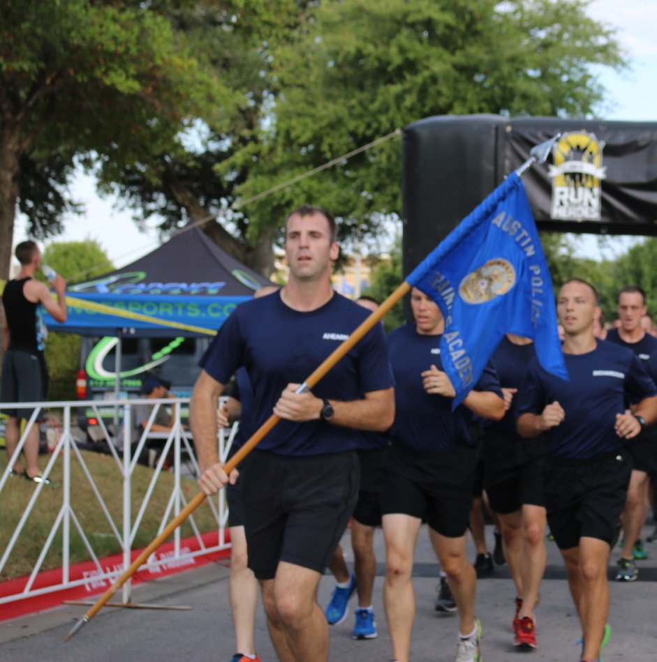 Austin_Police's tweet photo. *New date &amp; location* Join APD &amp; run with a purpose in the annual Run With the Heroes 5K Nov. 13 at Camp Mabry. https://t.co/UfE8twBUZ1 https://t.co/Vf5fZdKPjs