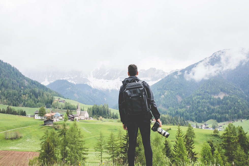 Carryology's tweet image. We carried the #Langly Multi Pack to Sydney, Melbourne, Fiji, Italy, France and Vanuatu. Now, that&apos;s #fieldtesting &amp;gt; bit.ly/2dILAU4