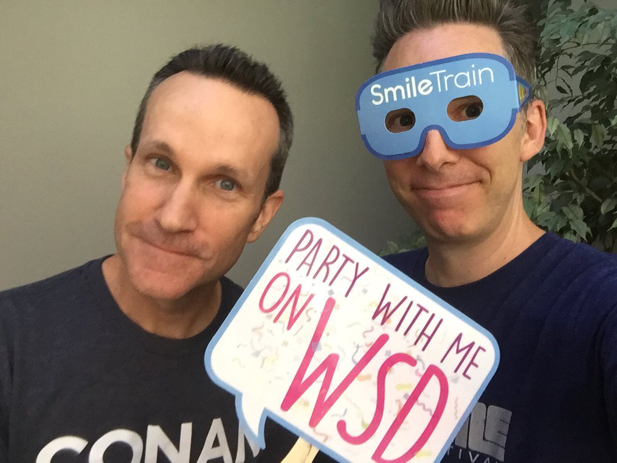NeverNotFunny's tweet image. Tomorrow is #WorldSmileDay - ru ready? We are! Smiletrain.org/wsd #SmileTrainWSD @Smiletrain