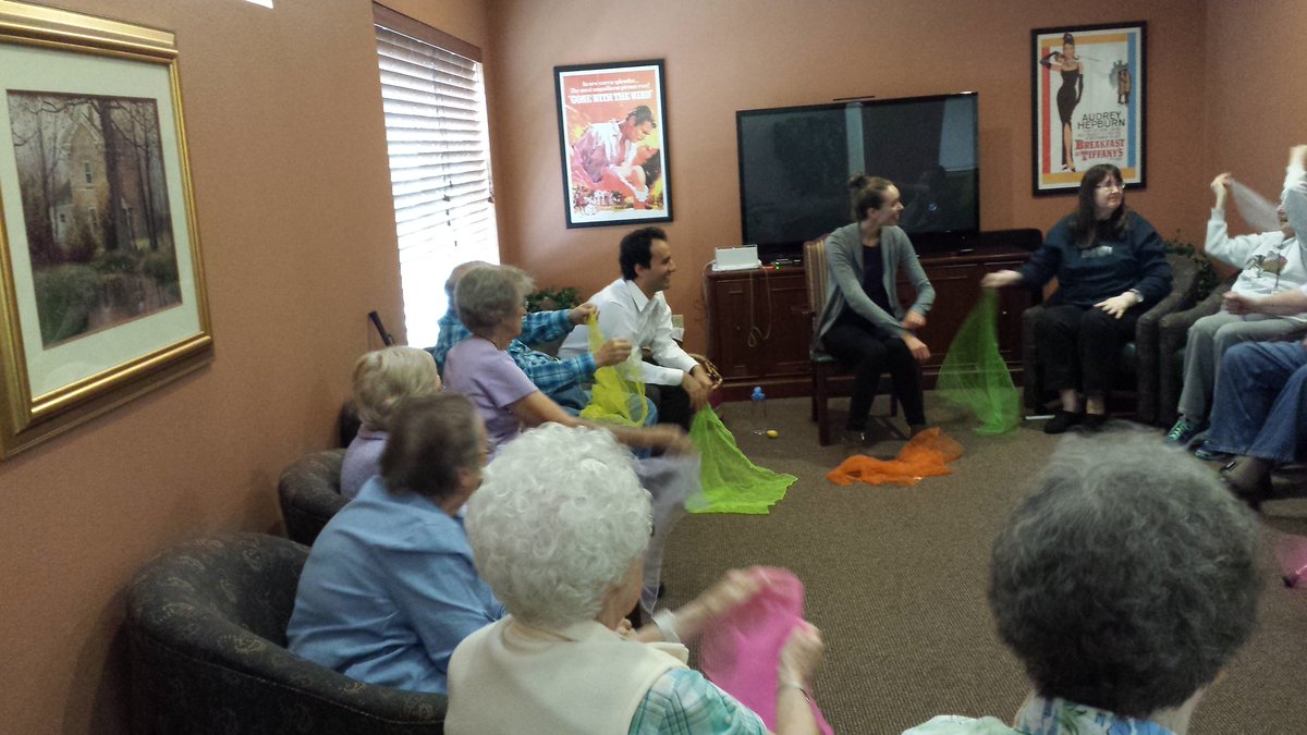 Princeton_LEC's tweet photo. First session @Princetonalf of Music Therapy was great #Marylhurst you rock #FrontierCulture #Frontierdifferance https://t.co/RPgQA5CP3i