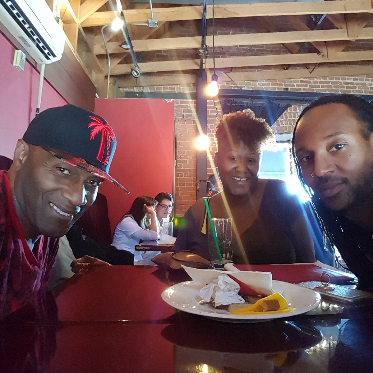 kobekdsingleton's tweet photo. #business has concluded 4 the #whenilie #videoshoot #nikkiwhalen #essex #nekoredd #kobesingleton #losangeles #tour #loft #kobenation https://t.co/kR9UTThclJ