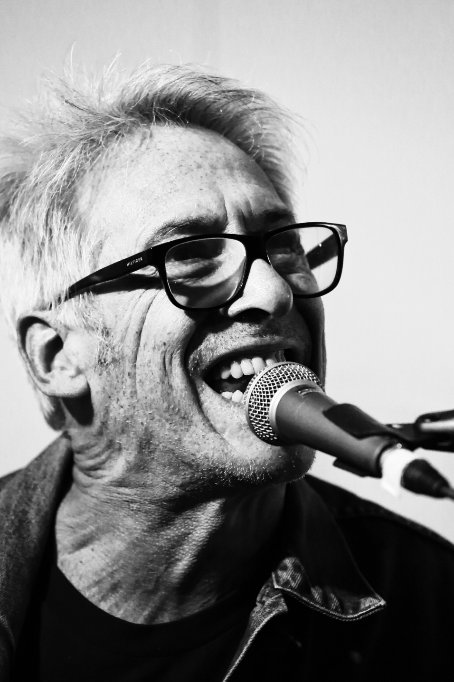 See our AMAZING pics of <a href="/The_Blockheads/">Blockhead HQ</a> when they played #Exeter alongside the mighty <a href="/cave_mouth/">CaveMouth</a> bit.ly/2dNHYgI <a href="/RhodriCooper/">Rhodri Cooper</a>