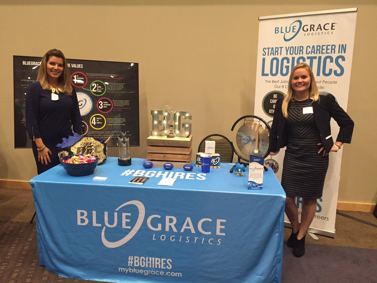 BreezyBri_BG's tweet photo. Excited to share how great @BGcareers is with all the @DePaulU students @Joannah_BG https://t.co/2X9QJbsD5m