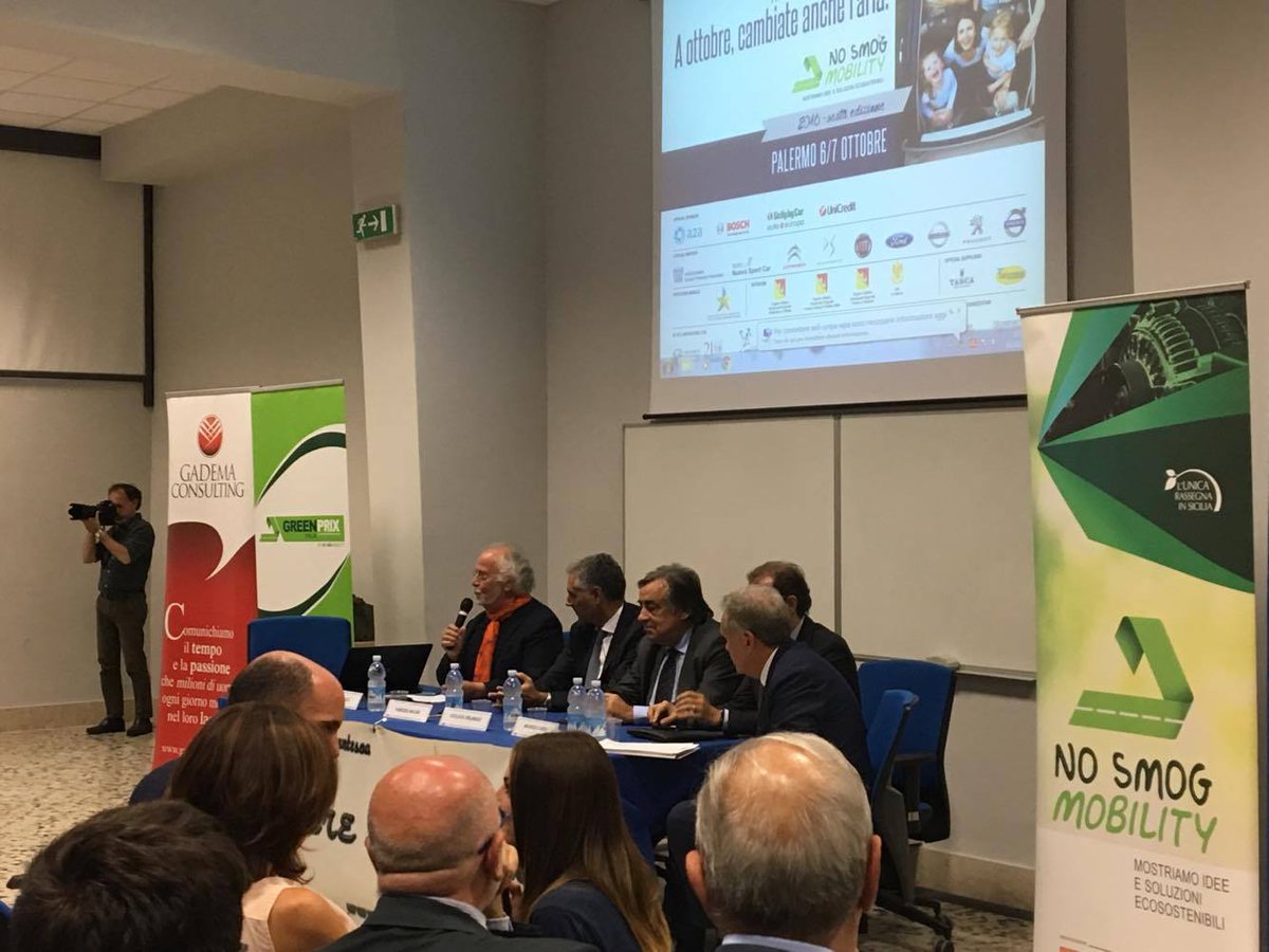 NoSmogMobility5's tweet photo. Un riassunto della tavola rotonda di oggi!
"Mobilità sostenibile: il presente e il futuro dei trasporti in Sicilia" #unipa https://t.co/36DUmLdNbX