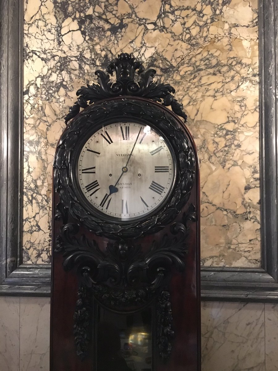 the_watchnerd's tweet image. At @GoldsmithsCo this evening, a rather fine Vulliamy #clocknerd