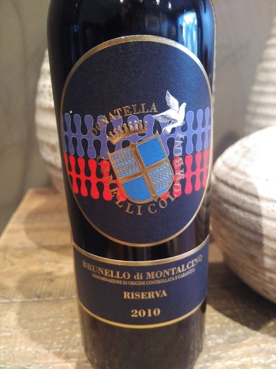 MTLWINEGUY's tweet photo. Last minute Pre-trip cellar addition! @news_donatella Cinelli Colombini Brunello 2010 Riserva 97pts @WineSpectator  #Bosswine https://t.co/j8cqyDyAfW