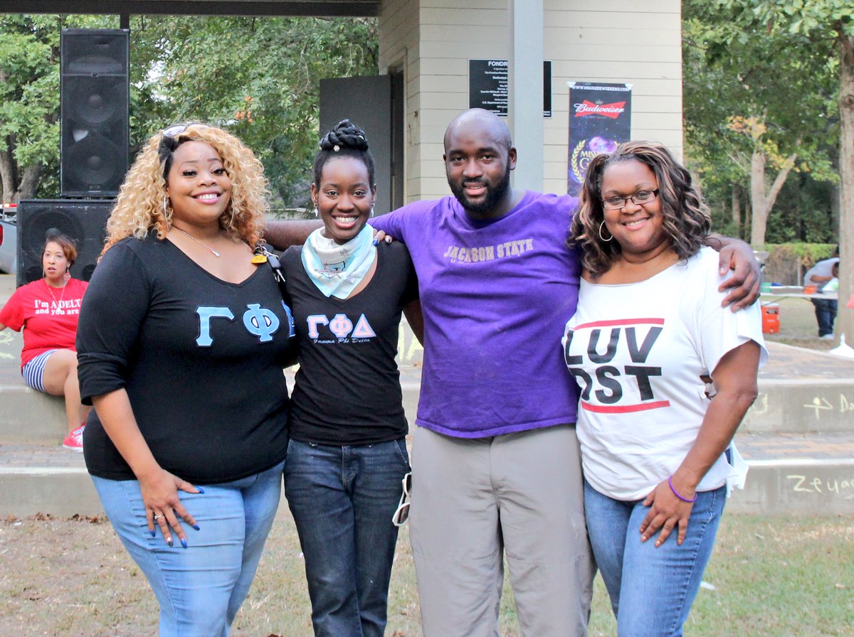 DELTAALPHA1943's tweet photo. #Mississippi #Greeks #GammaPhiDelta, #DST, #Omegas hang out at #MSGreekWeekend #imhangingout #msgw16 #HangoutMS #ΓΦΔ #JXNMS #Sorority https://t.co/gNGKj4qIRL
