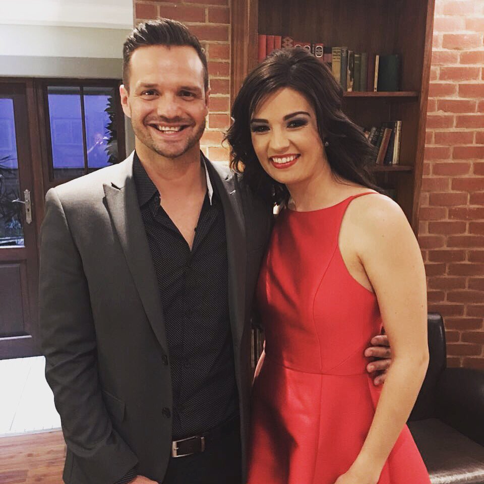 Wat 'n Lekker insetsel op #bravo @kyknettv met <a href="/corlib/">Candice Hooper</a> vanaand. What a girl! Was so Lekker Om saam Jou te kuier!