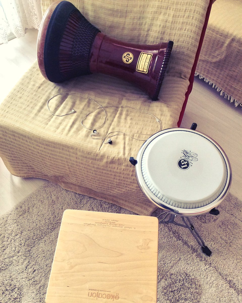 altunbas_ismail's tweet photo. #darbuka #conga #cajon #travelconga #travelcajon #dohola @LPPercussion @shure @okecajon https://t.co/V8mD4eXsZ5