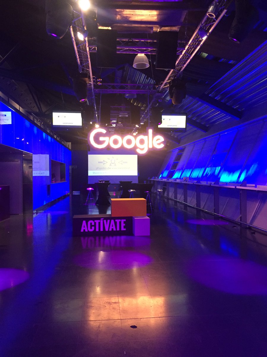 JanireMS's tweet photo. Cerramos el telón de #ActivatePresenta por hoy. ¡GRACIAS, GRACIAS, GRACIAS! Sois enormes, TODOS @GoogleActivate #Orgulloactivados #equipazo https://t.co/zGDHAaFoVG