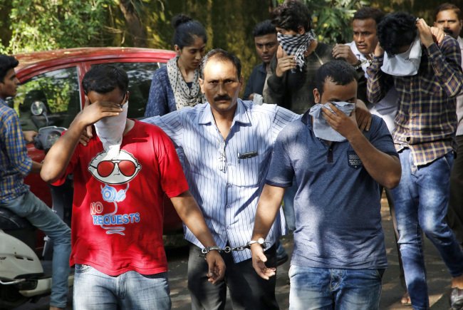 KXAN_News's tweet photo. Indian police arrest 70 for targeting Americans in call center tax scam https://t.co/cjCEYpawGn https://t.co/6ysb4e08hH