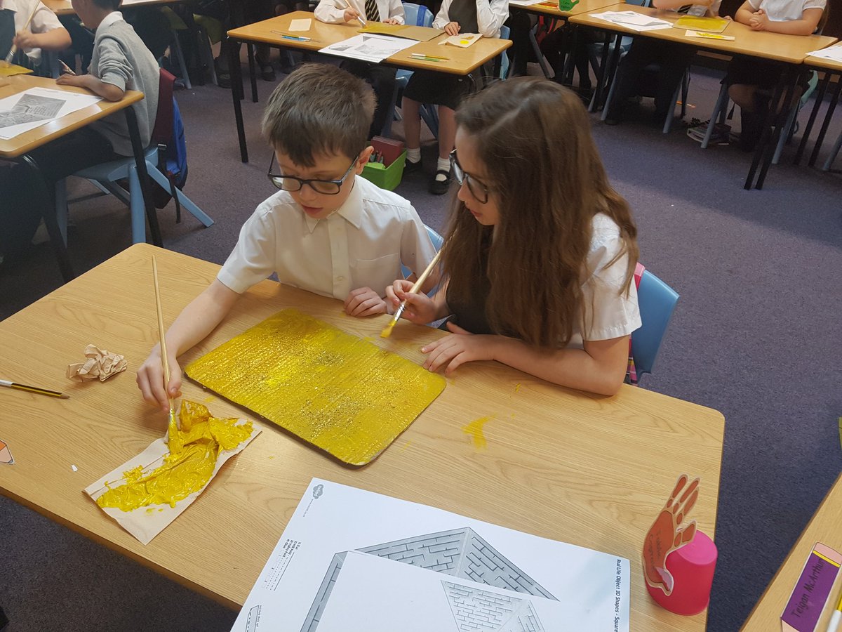 StColumbkilles's tweet photo. P4/R9 were working hard on their design, art & technology skills #topic #pyramids https://t.co/SbrN45yUPG