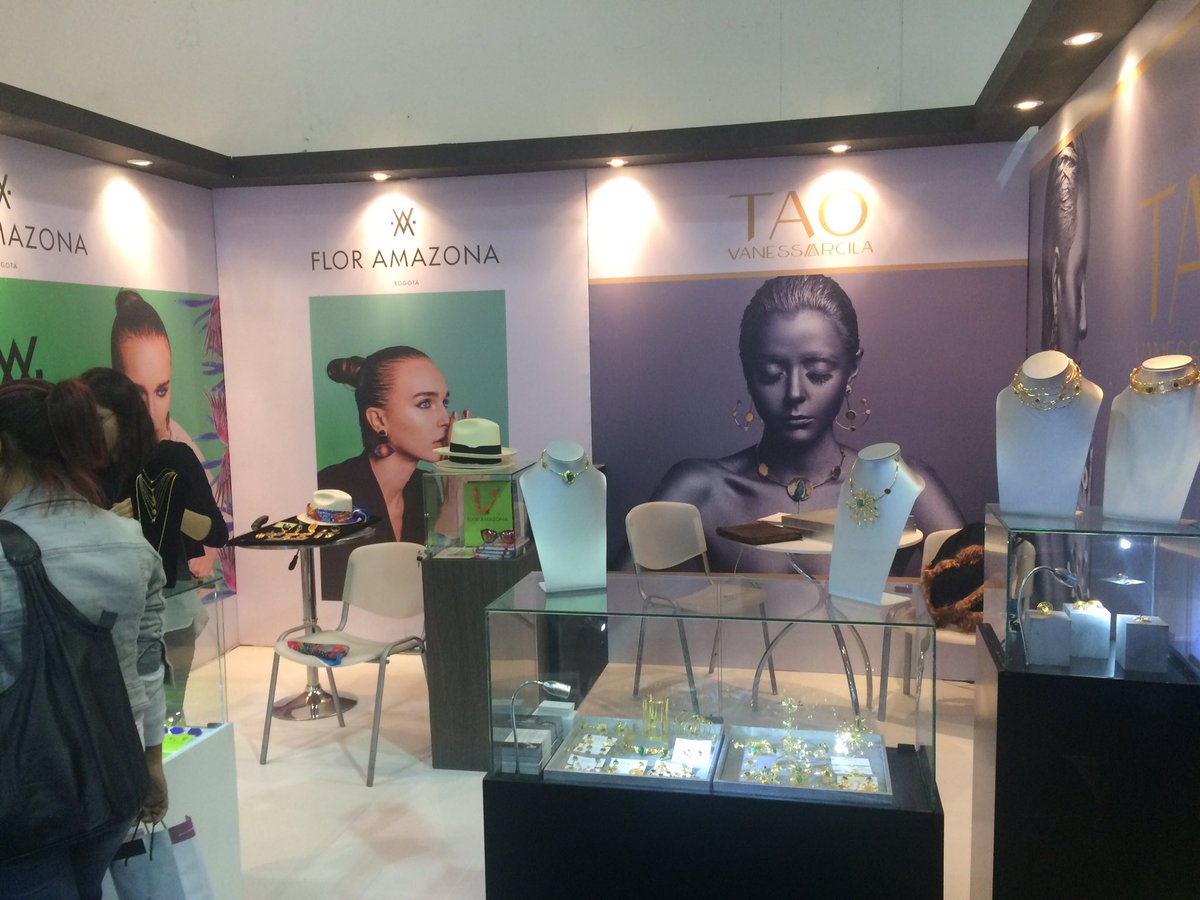 watchBO's tweet photo. Nuestro segundo día de feria continúa, los esperamos en el pabellón 4 de Corferias. #WatchBO2016 https://t.co/vanfhaFBDE